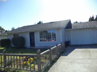 3469 Laurelwood St, Florence, OR 97439