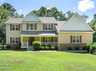 654 Saw Grass Rd, Hampstead, NC 28443