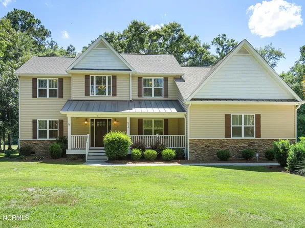 654 Saw Grass Road, Hampstead, NC 28443