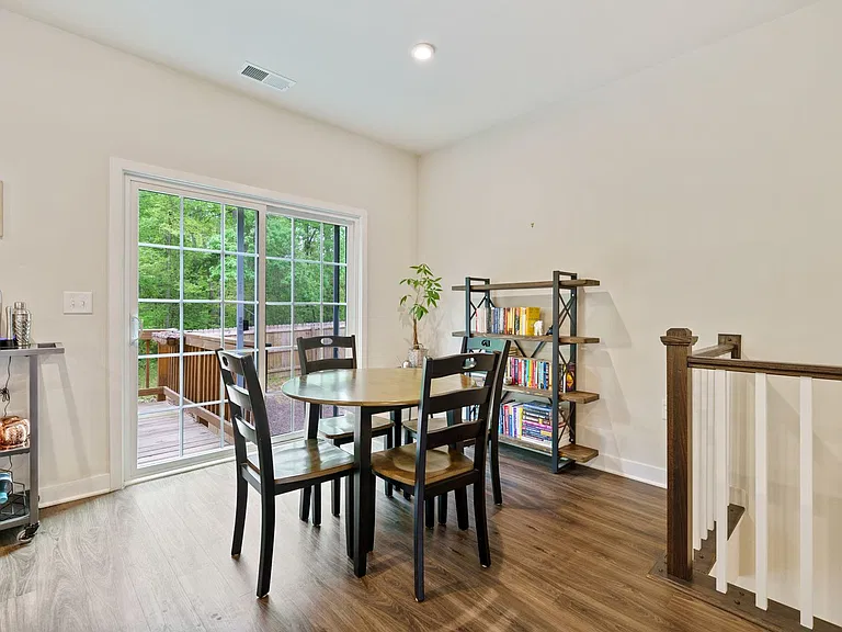 4763 Randall Rd — Photo 5