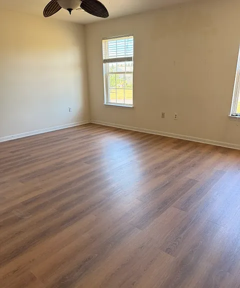 102 Martin Ct — Photo 7
