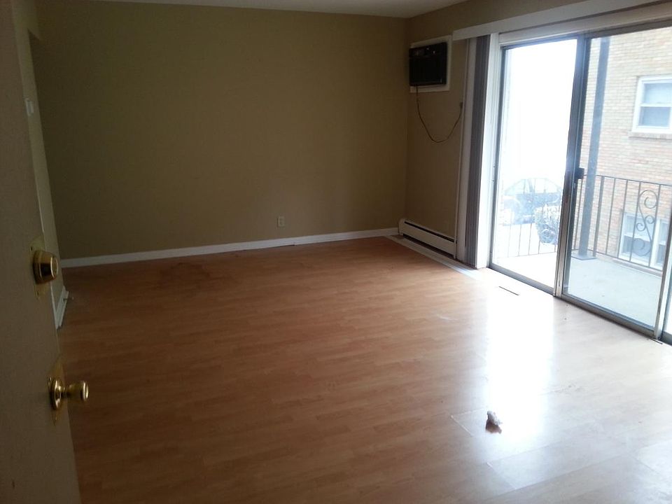 1st image of 3436 Harrison Ave