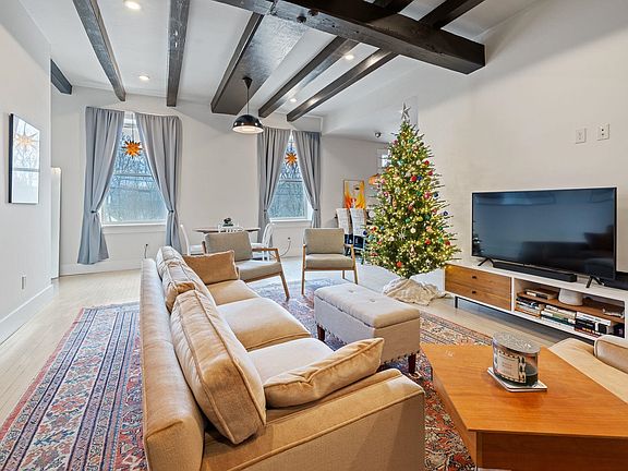 2nd image of 13 Goshen Road