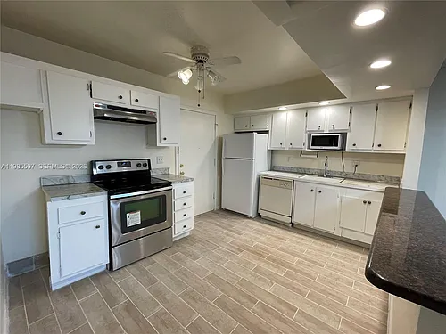 2061 NW 47th Ter Photo 1 2061 NW 47th Ter Photo 1