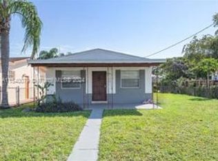 5628 SW 18th St, Hollywood, FL 33023