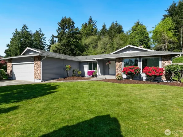 15221 42nd Avenue E, Tacoma, WA 98446