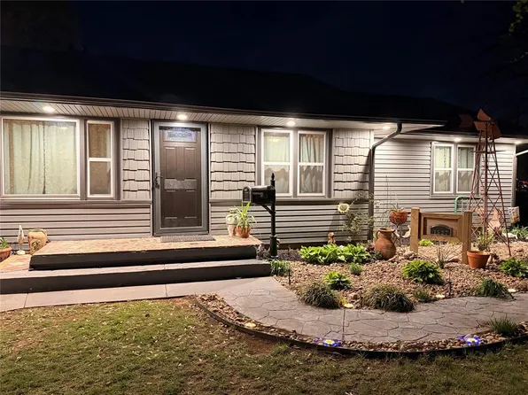 1527 S 5th St, Chickasha, OK 73018