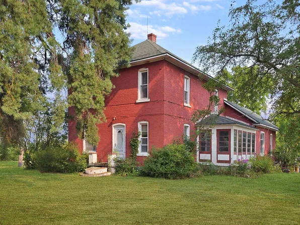 1146 Volkmer Rd, Montrose, MI 48457