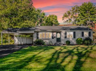 155 Pine Tree Ln, South Windsor, CT 06074