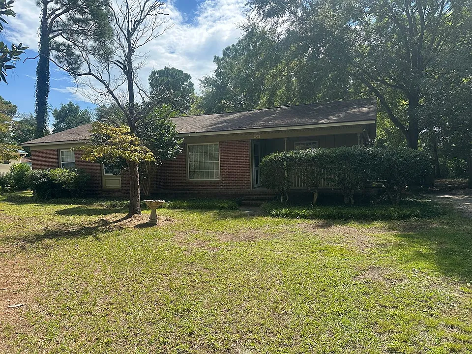 428 Long Leaf Acres Dr