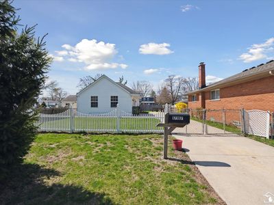 17117 Oconnor Ave, Allen Park, MI, 48101
