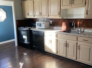 18 Raleigh Rd, Edison, NJ 08817