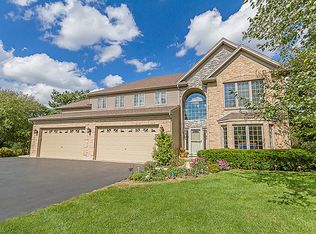 14N591 Timber Ridge Dr, Elgin, IL 60124