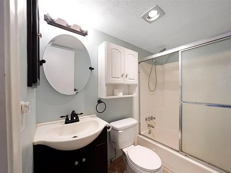 7500 NW 30th Pl #402 — Photo 9
