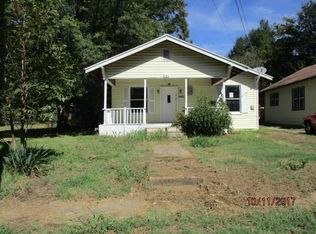 701 E Washington St, Paris, TX 75460