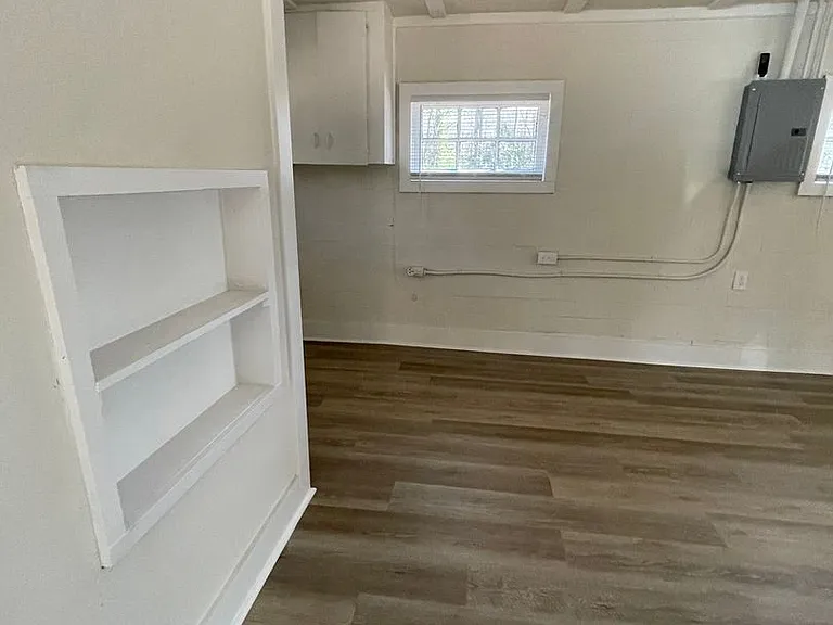 2062 Prince Ave — Photo 15