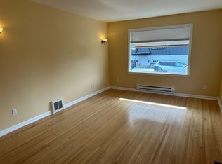 7735 15th Ave NW, Seattle, WA 98117