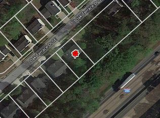 1979 Oak Terrace Dr, Atlanta, GA 30316