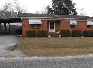 25063 Oak St, Elberta, AL 36530