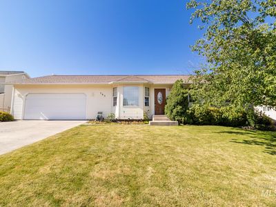364 E Valleyview Ave, Genesee, ID, 83832