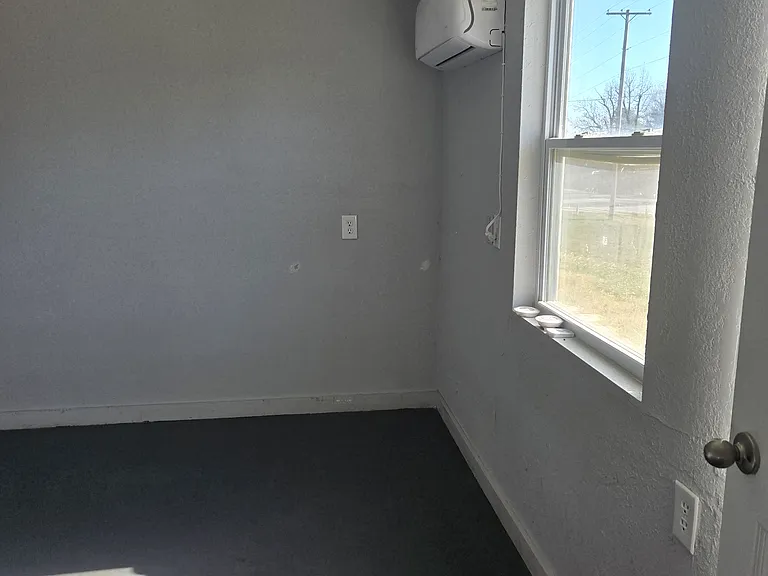 1259 N Business Highway 49 #A — Photo 18