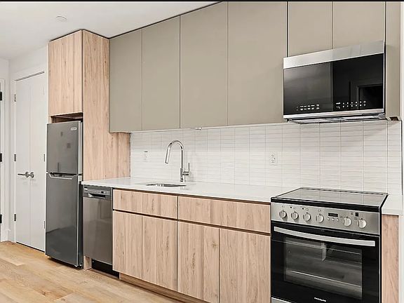 2nd image of 132 Willis Ave #723