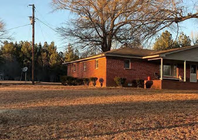 2nd image of 37 County Road 5490