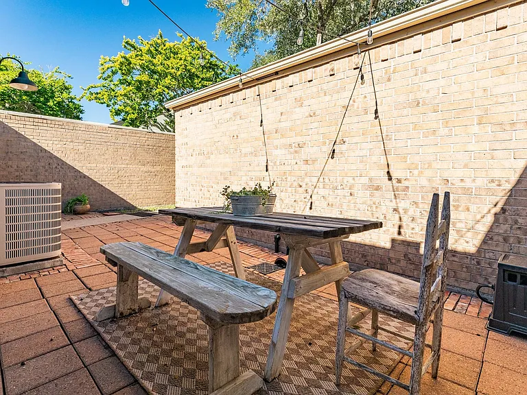 1814 Veranda Dr — Photo 8