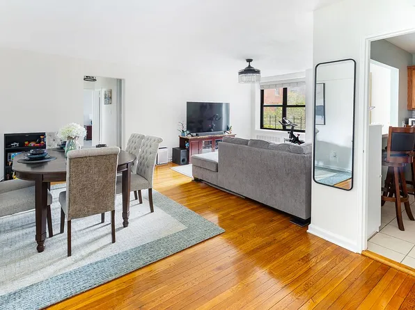 1270 E 51st St APT 5B, Brooklyn, NY 11234