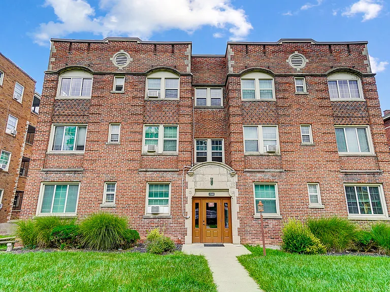 2560 Madison Rd #10 — Photo 19