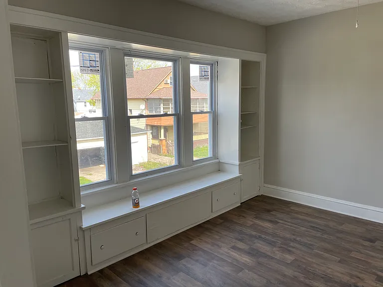 9822 Marietta Ave — Photo 12