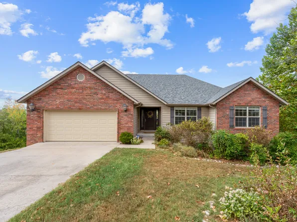 186 Oakridge Ave, Branson, MO 65616