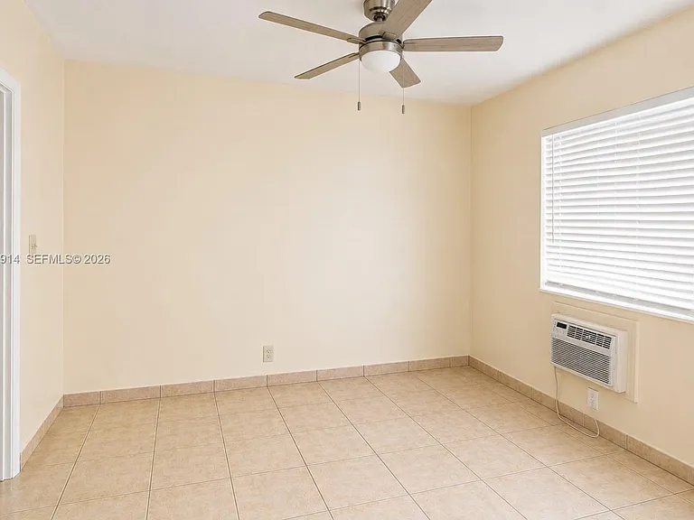 2917 Plunkett St #17C — Photo 6