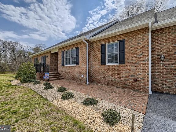 2nd image of 116 Bellemeade Dr