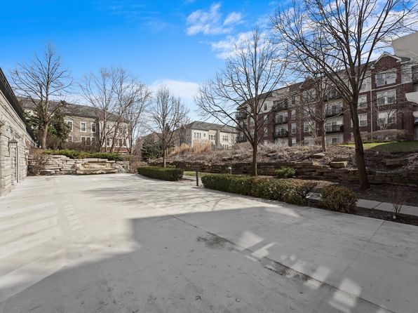 7753 Van Buren St UNIT 306, Forest Park, IL 60130
