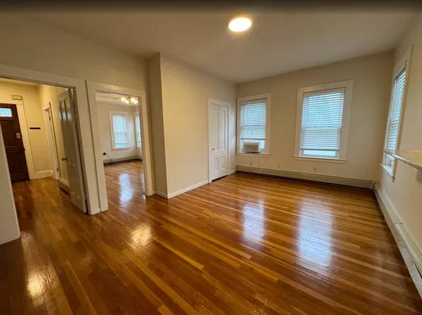 42 Hall Pl, Quincy, MA 02169