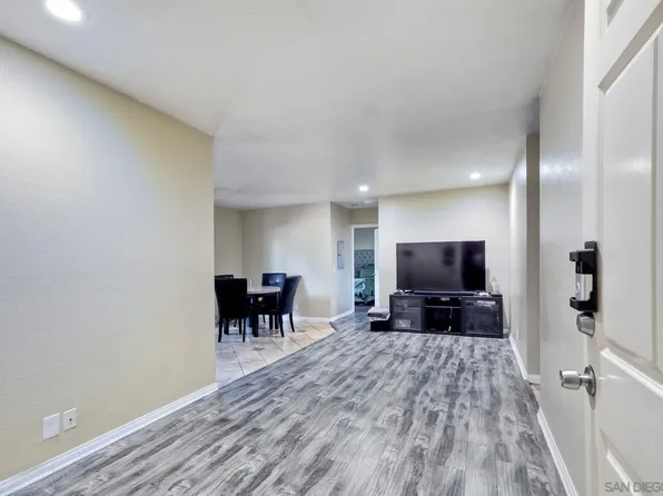 9860 Dale Ave Unit C1, Spring Valley, CA 91977