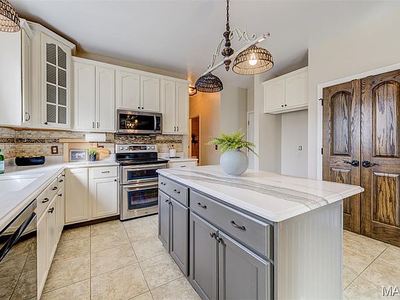 4th image of 140 Park Ridge Dr