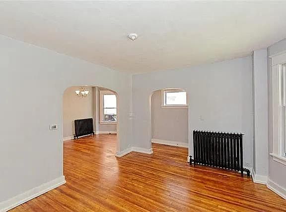 3rd image of 3 Parkwood St #1