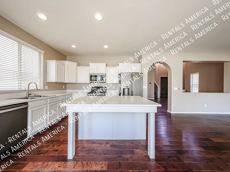 16869 S 30th Ave — Photo 24
