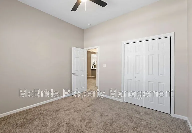 2908 Carey Ct — Photo 15