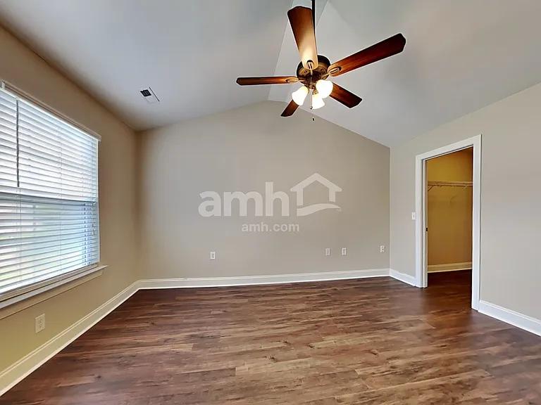 205 Turner Greens Ct — Photo 10