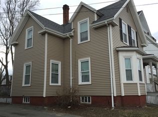 8 Chestnut St, Lynn, MA 01902