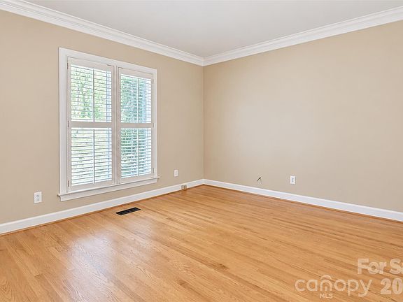 5th image of 742 Lyerly Ridge Rd NW