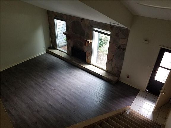 5th image of 235 Heathersett Dr