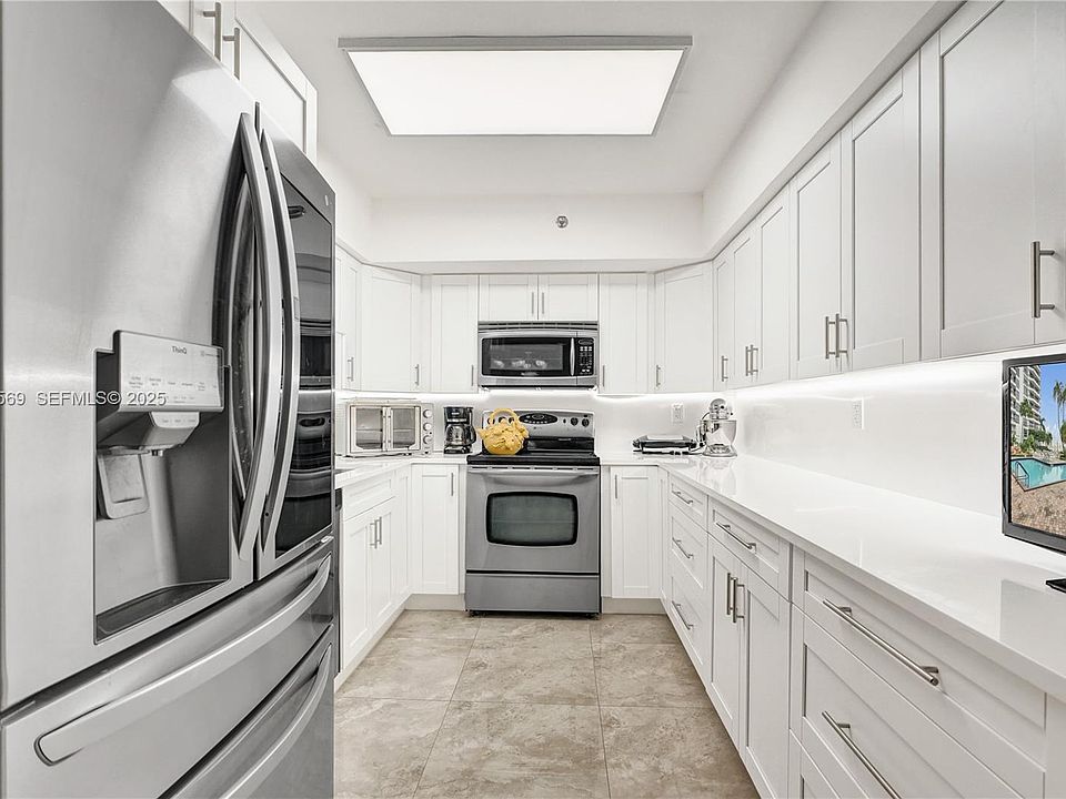 1st image of 3600 Mystic Pointe Dr APT 311