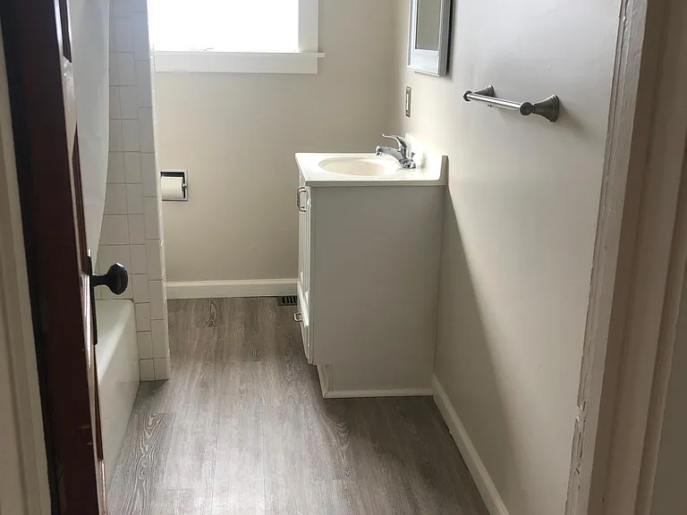 Full bath