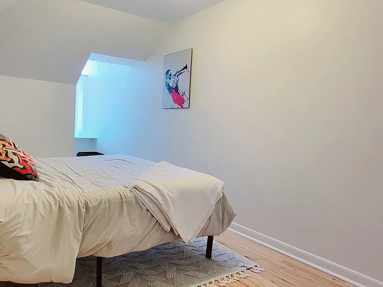 1466 King St — Photo 33