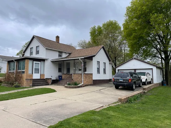 449 Bucklin St, La Salle, IL 61301