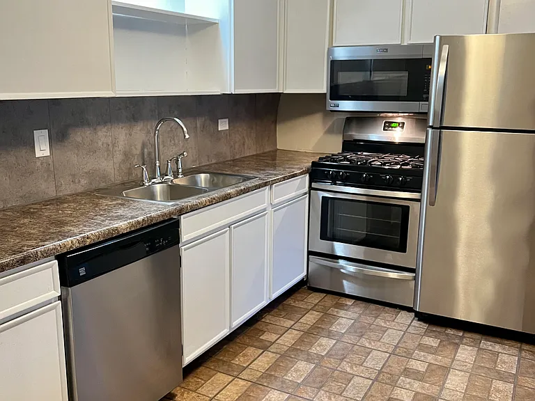 4401 Prescott Ave #1B — Photo 4